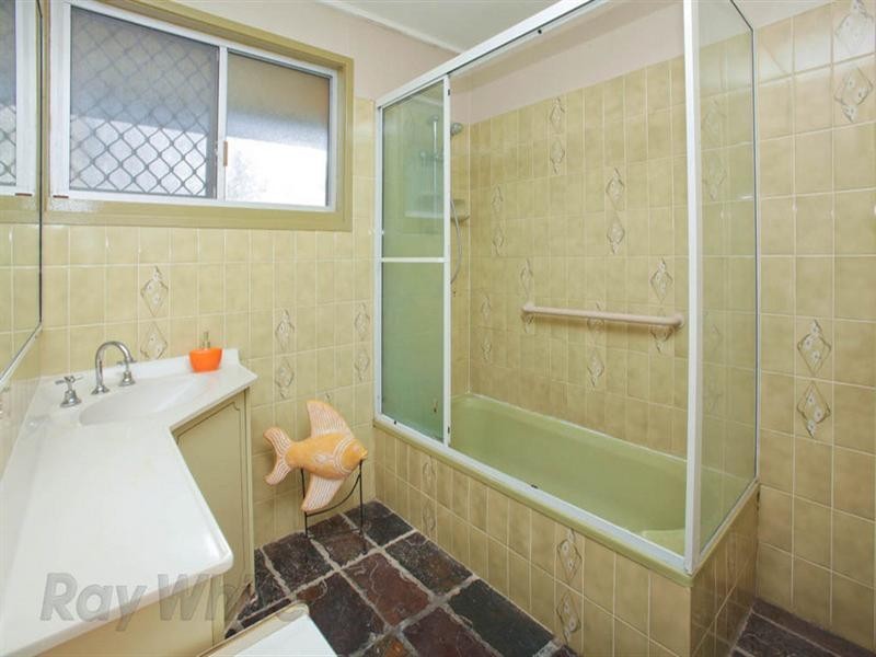 On Monoceros Street, Inala QLD 4077