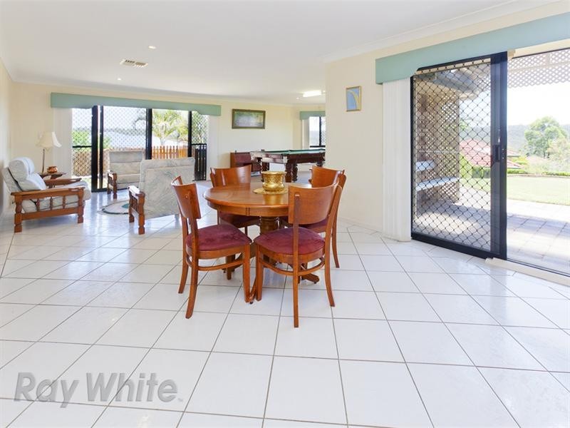 5 Derwent Place, Springfield QLD 4300