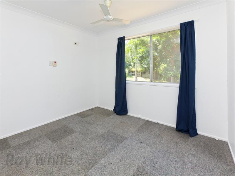 44 Hallett Avenue, Camira QLD 4300