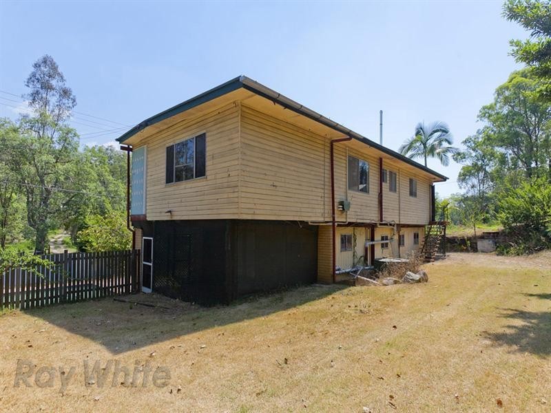 44 Hallett Avenue, Camira QLD 4300