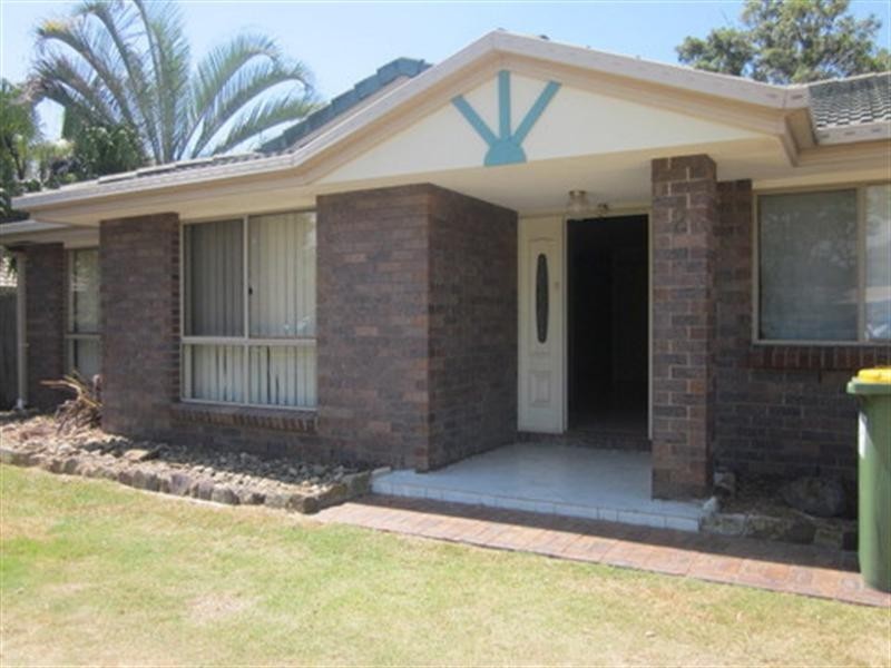 On Rosa Court, Camira QLD 4300