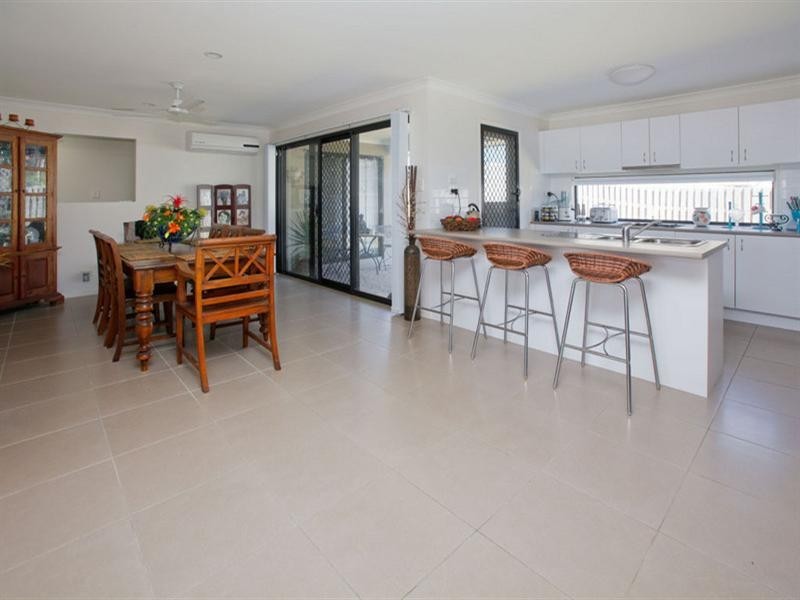 On O’Donnell Street, Augustine Heights QLD 4300