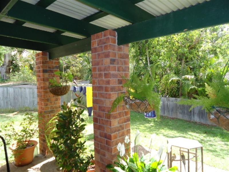 On Finn, Camira QLD 4300