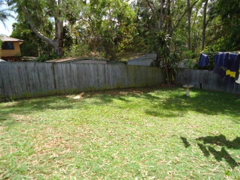 On Finn Court, Camira QLD 4300