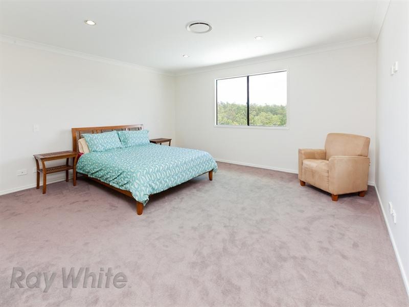7 Rosella Crescent, Springfield Lakes QLD 4300