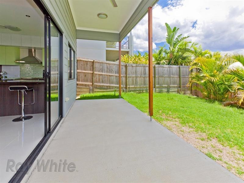 7 Rosella Crescent, Springfield Lakes QLD 4300