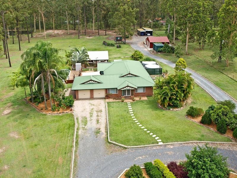 73 Jindabyne Court, Greenbank QLD 4124