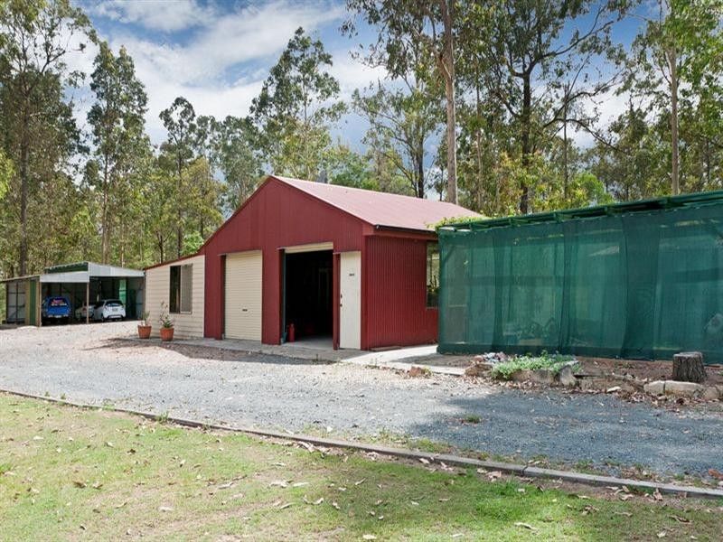73 Jindabyne Court, Greenbank QLD 4124