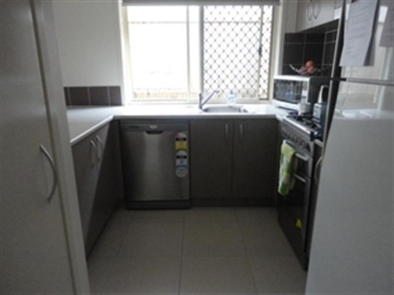 8 Rocky Cape, Springfield Lakes QLD 4300