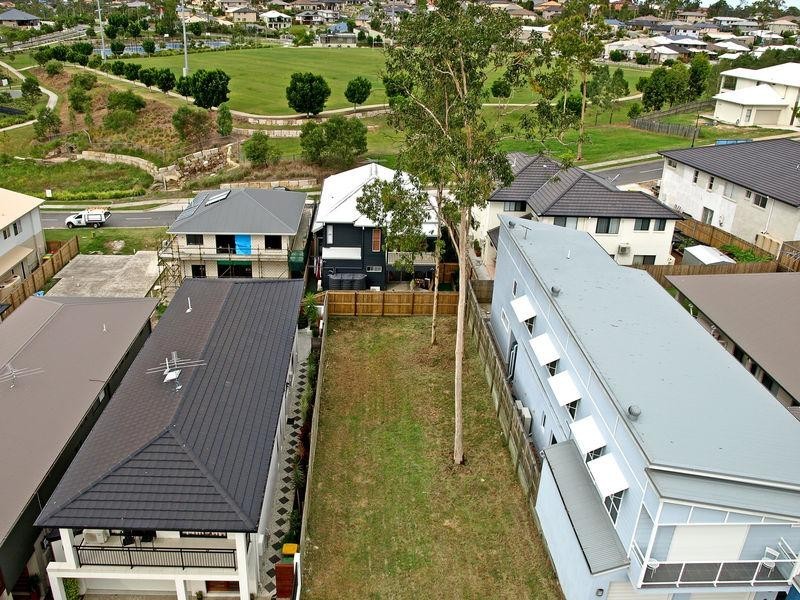 15 Cascades Street, Springfield Lakes QLD 4300