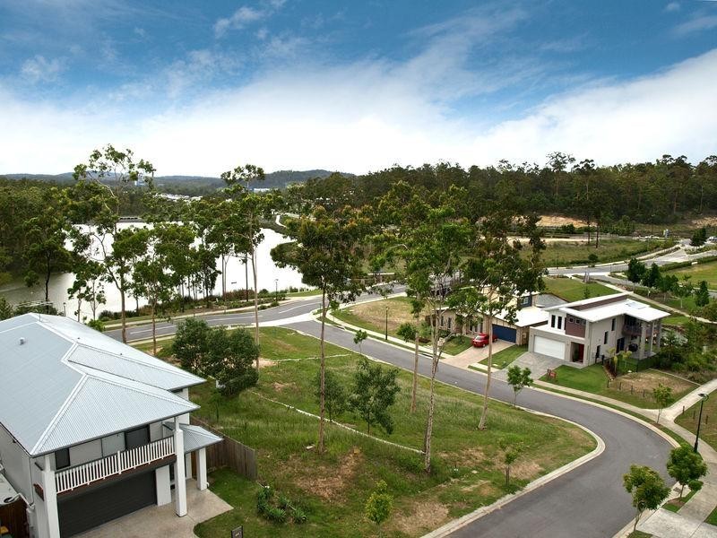 15 Cascades Street, Springfield Lakes QLD 4300