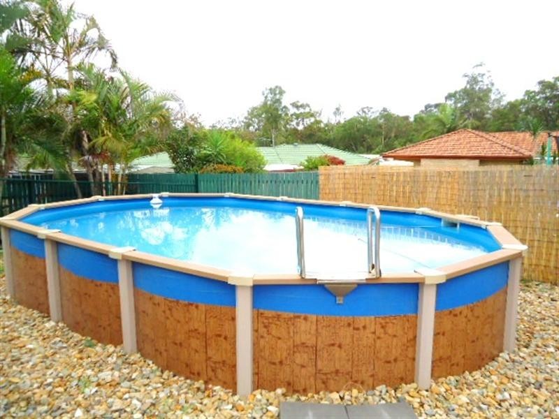 On Bankswood Court, Camira QLD 4300