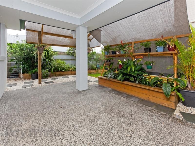 43 The Promenade, Springfield Lakes QLD 4300