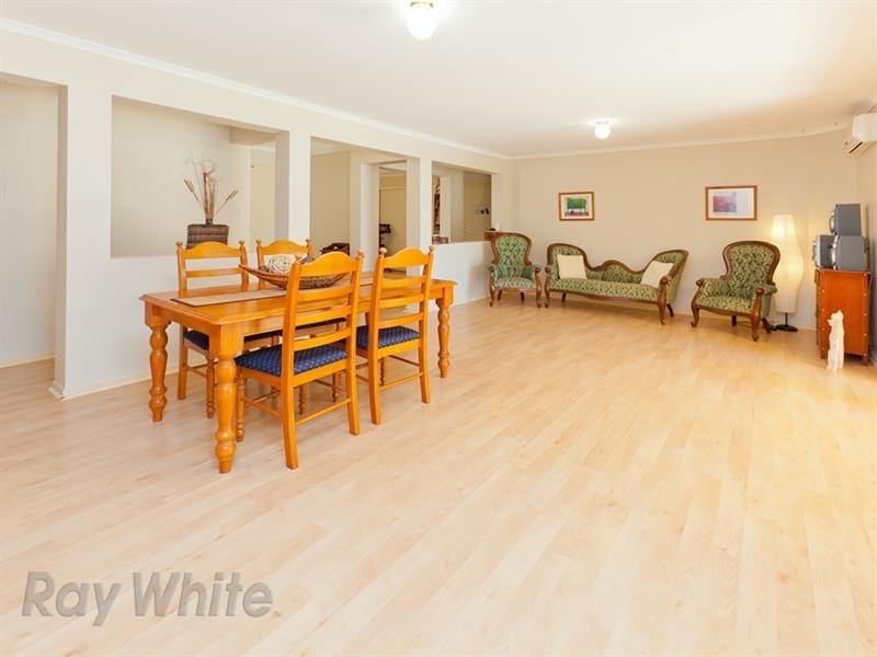 32 Tigercat Court, Greenbank QLD 4124