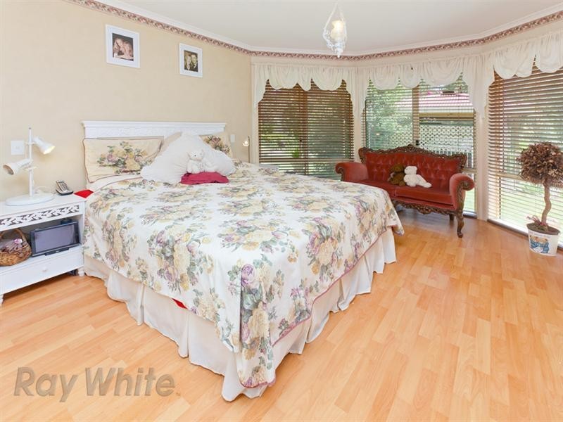 32 Tigercat Court, Greenbank QLD 4124