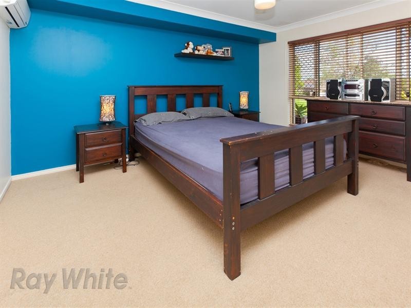 16 Canterbury Bells Circuit, Springfield Lakes QLD 4300