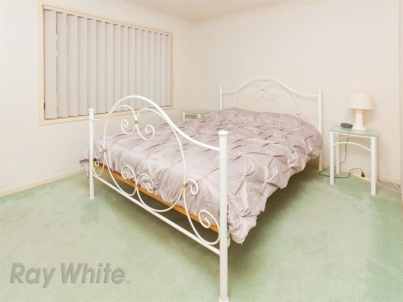 11 Bankswood Crescent, Camira QLD 4300