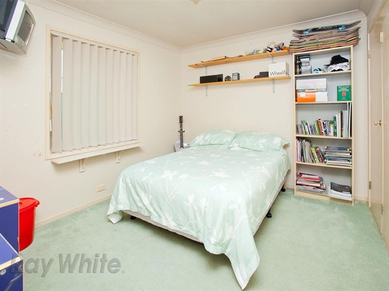 11 Bankswood Crescent, Camira QLD 4300