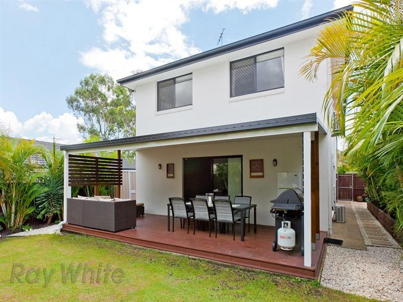 6 Fort Close, Springfield Lakes QLD 4300