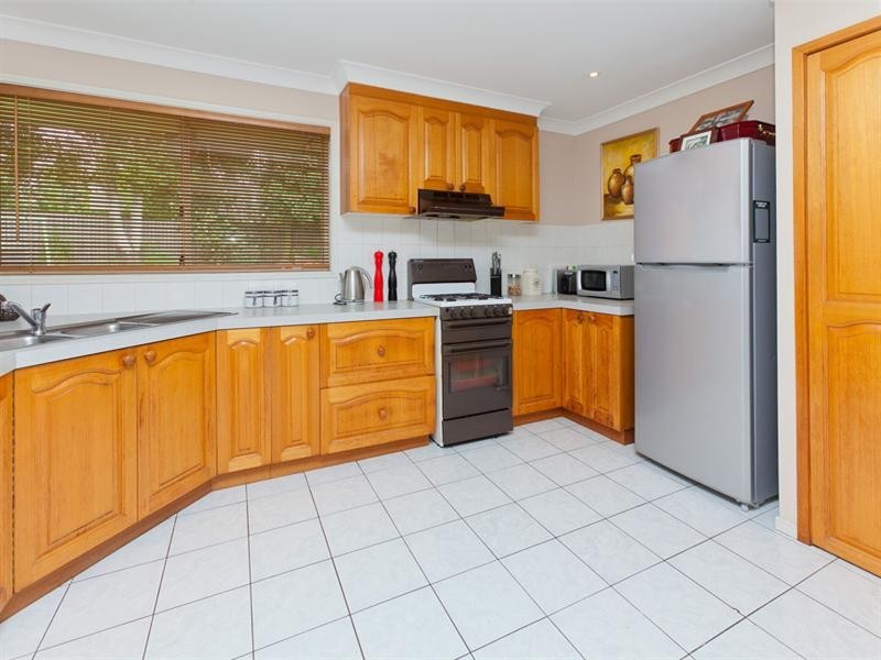 18 Carnation Close, Springfield QLD 4300