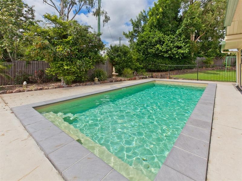 18 Carnation Close, Springfield QLD 4300