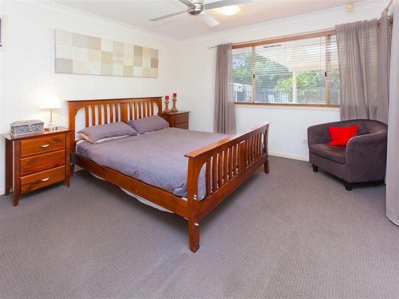 18 Carnation Close, Springfield QLD 4300