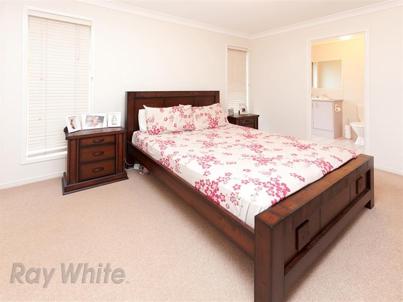 7 Ravenswood Lane, Springfield QLD 4300