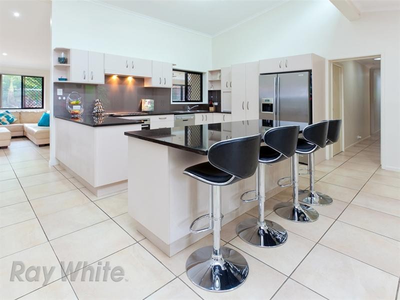 15 Ishmael Road, Camira QLD 4300