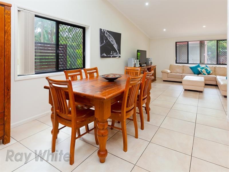 15 Ishmael Road, Camira QLD 4300