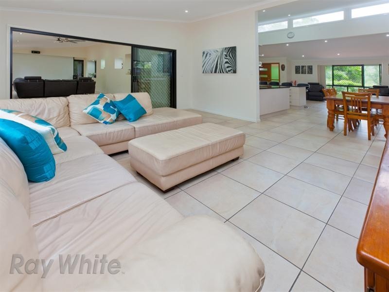 15 Ishmael Road, Camira QLD 4300