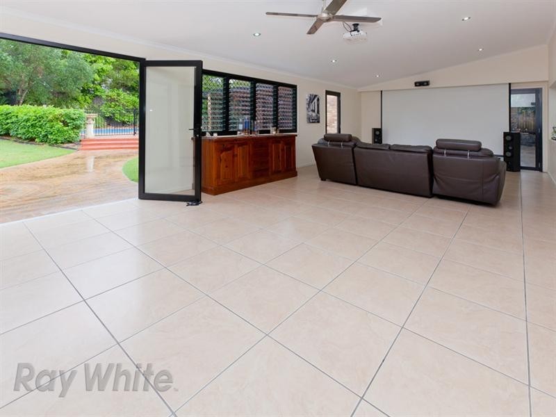 15 Ishmael Road, Camira QLD 4300