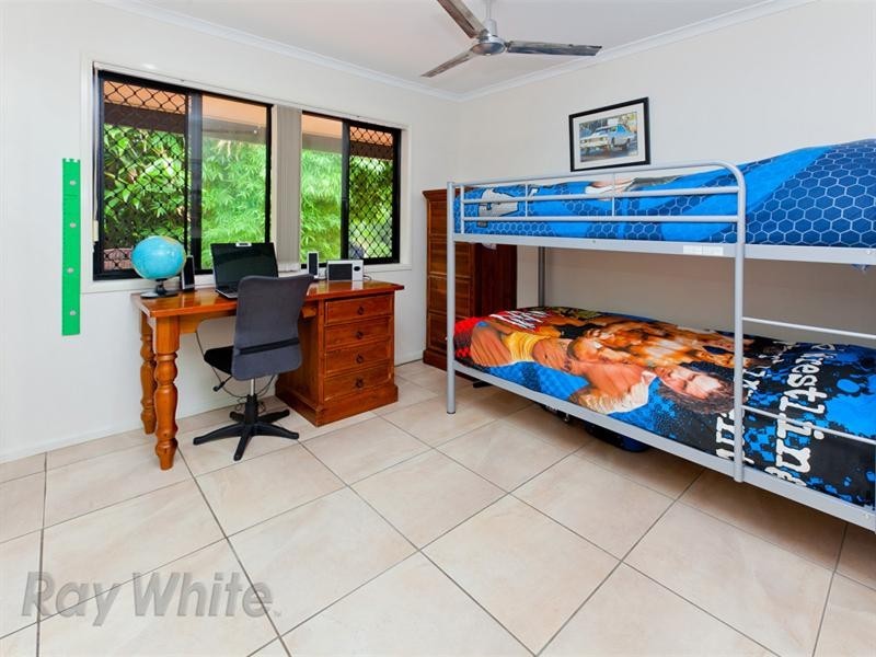 15 Ishmael Road, Camira QLD 4300