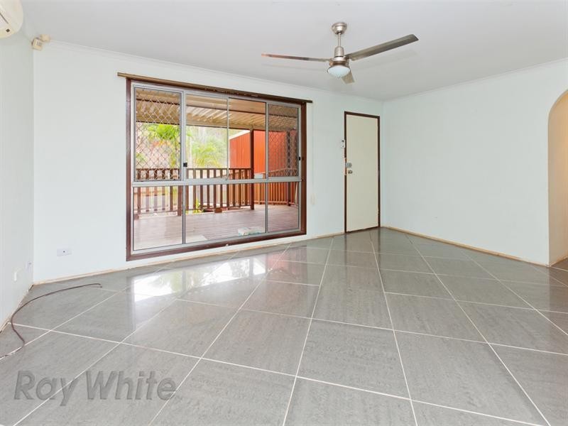 33 Karen Street, Camira QLD 4300