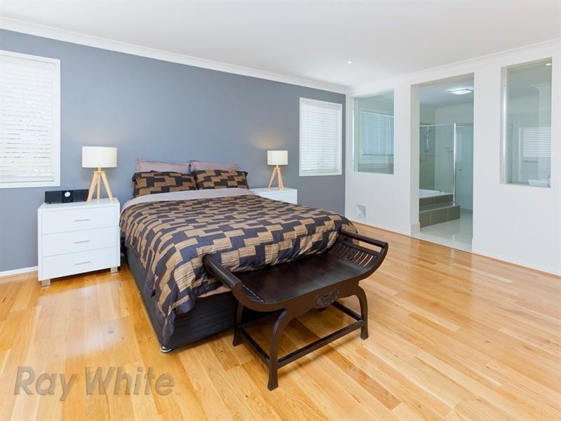 10 Cruiser Close, Springfield Lakes QLD 4300