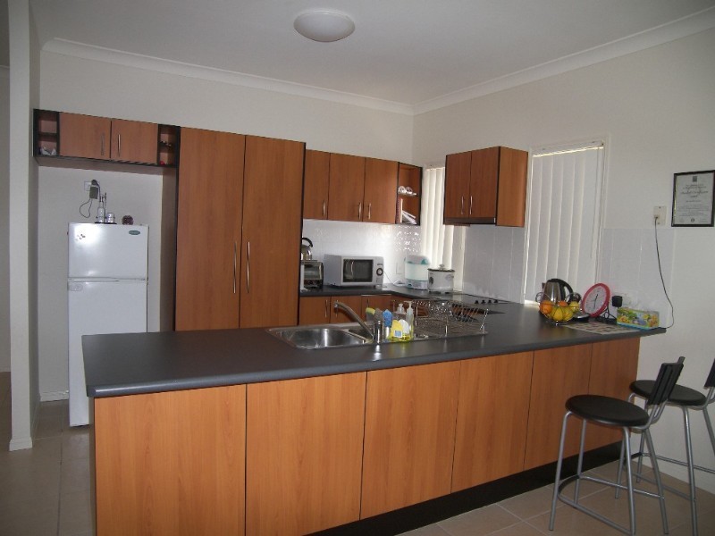 10 Lloyd Bird Crescent, Springfield Lakes QLD 4300