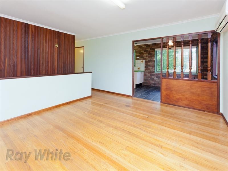 1 Ron Street, Camira QLD 4300