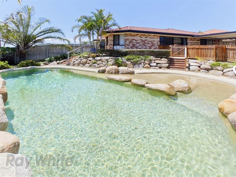 5 Derwent Place, Springfield QLD 4300