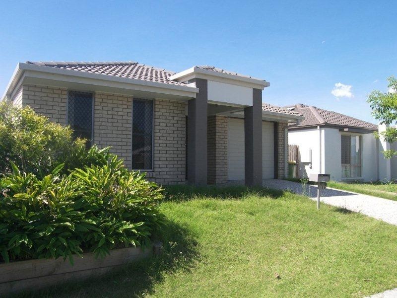 11 Scott Way, Redbank Plains QLD 4301