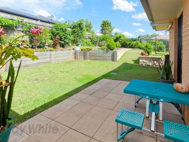 6 Gumleaf Place, Springfield QLD 4300