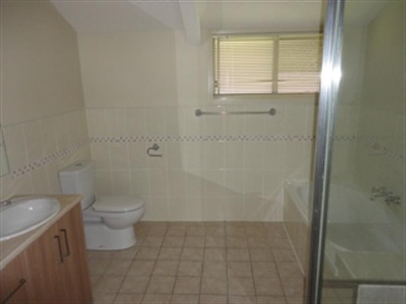 On Heathwood Place, Collingwood Park QLD 4301