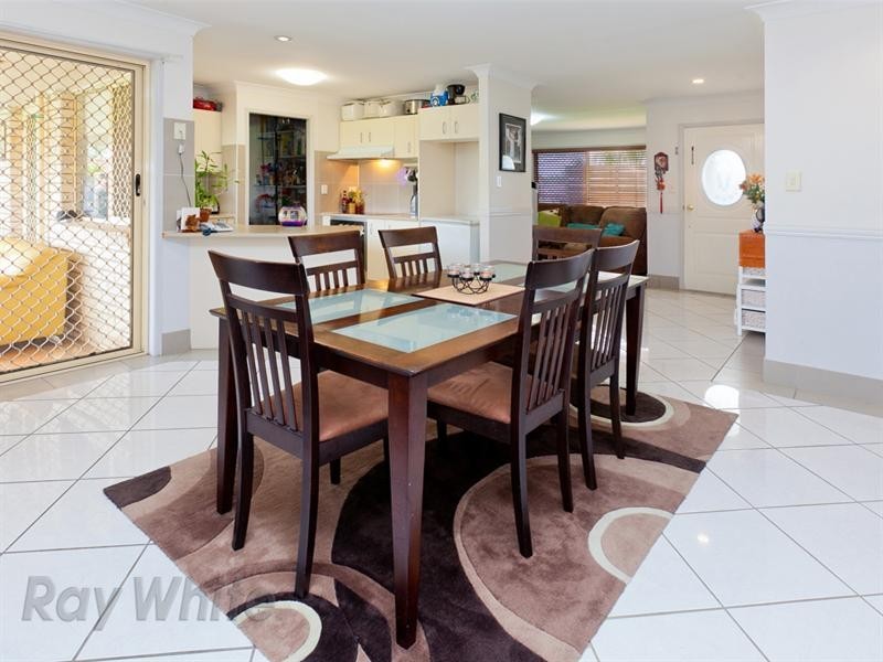 25 Greenway Circuit, Springfield QLD 4300