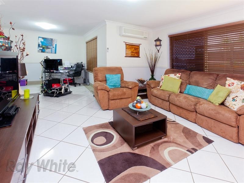 25 Greenway Circuit, Springfield QLD 4300