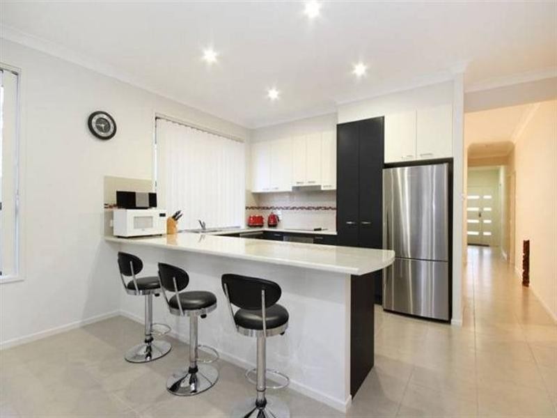 13 Laguna Crescent, Springfield Lakes QLD 4300