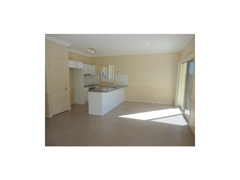 52 Atlantic Drive, Springfield Lakes QLD 4300