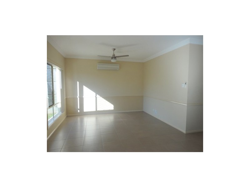 52 Atlantic Drive, Springfield Lakes QLD 4300