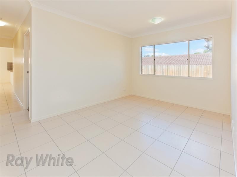 8 Keppel Close, Springfield Lakes QLD 4300