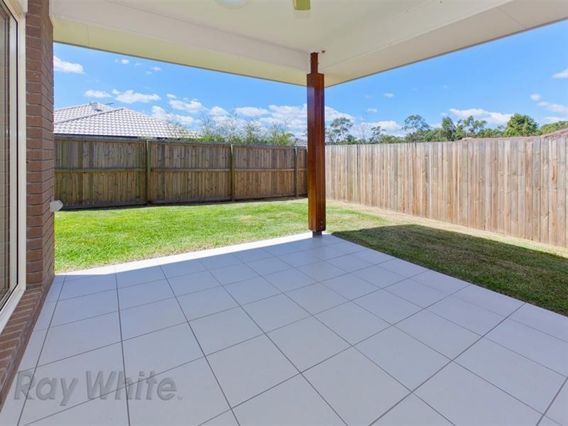 8 Keppel Close, Springfield Lakes QLD 4300