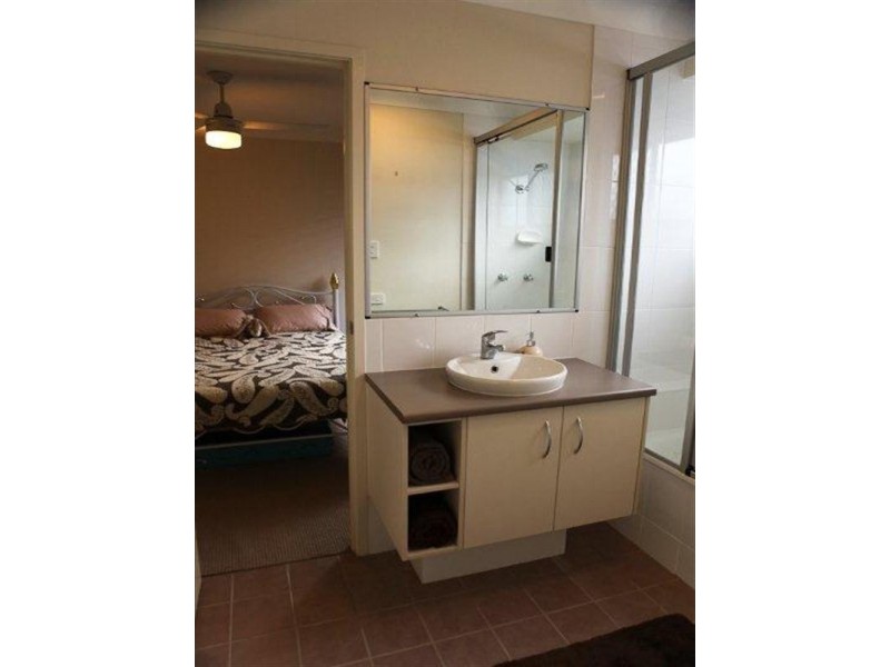 20 Hyde Avenue, Springfield Lakes QLD 4300