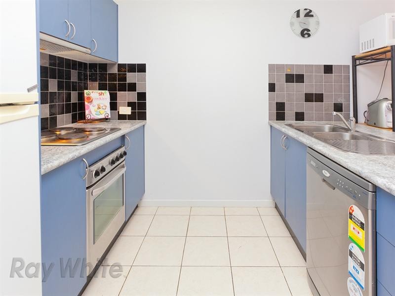 32 Jezabel Drive, Springfield Lakes QLD 4300