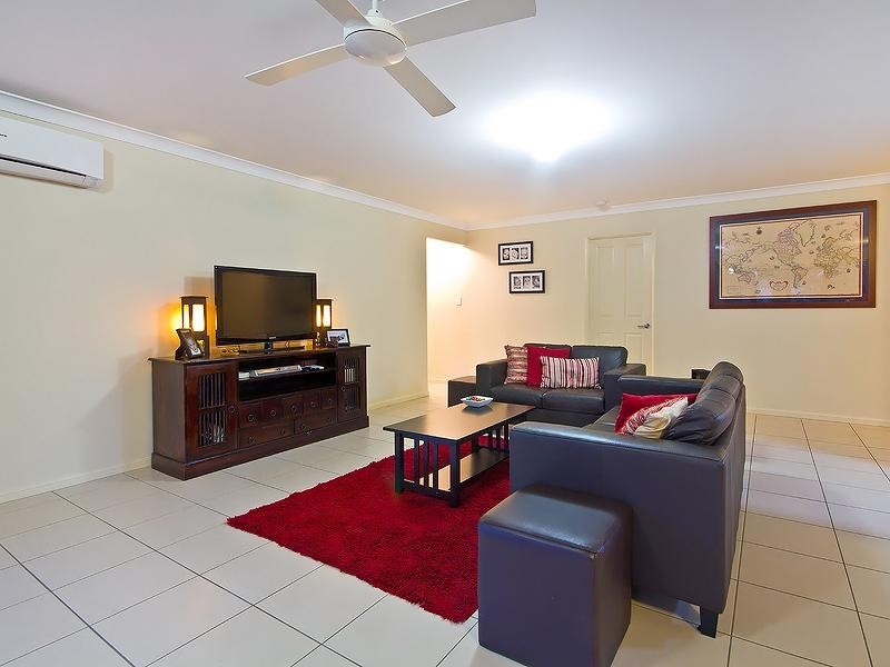 27-29 Avocet Court, Greenbank QLD 4124